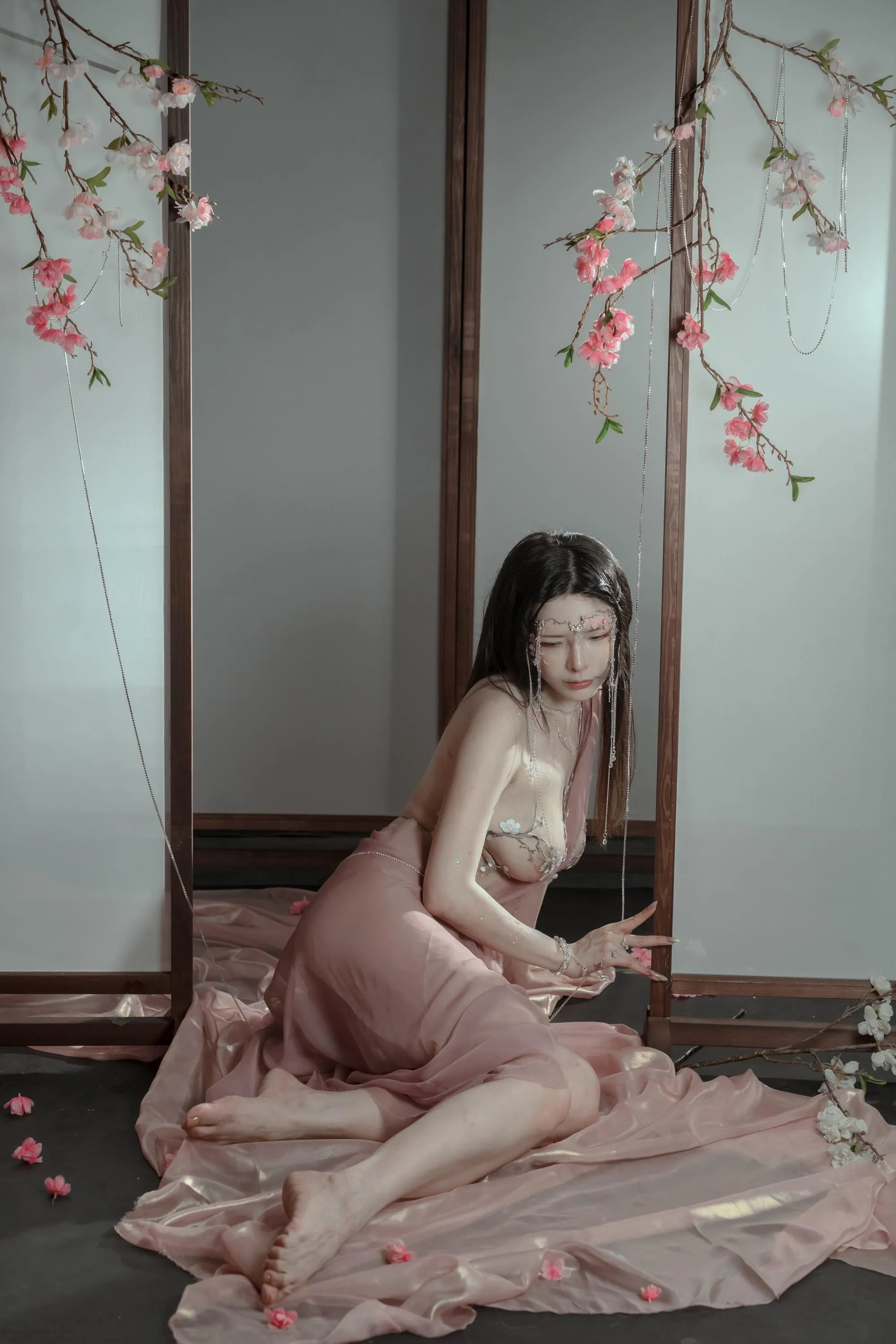 秋和柯基 – NO.061 粉 桃花神 [34P]插图7